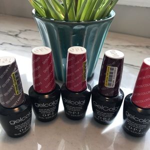 Selection of OPI GelColor polish💅🏽